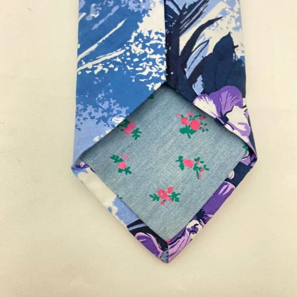 #5632 Roundtree and Yorke Purple Novelty Mens Hawaiian Surfer Necktie, Tie 57X3